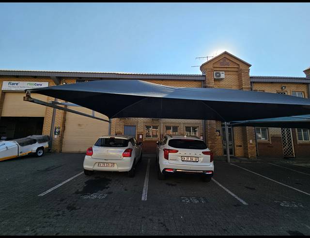 518M² WAREHOUSE TO LET IN LINBRO PARK
